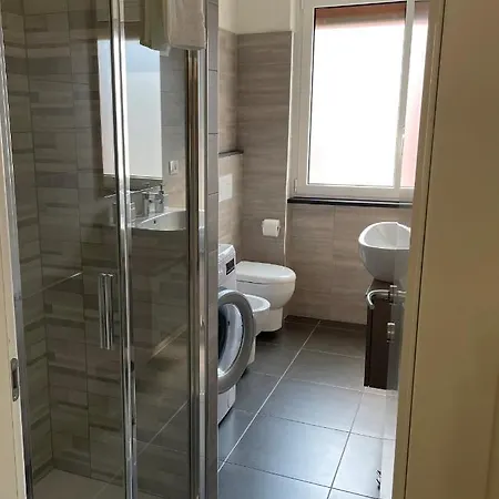 Casa Gelindo - Large And Fine With Two Bathrooms Lejlighed *