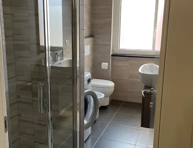 Casa Gelindo - Large And Fine With Two Bathrooms Lejlighed *